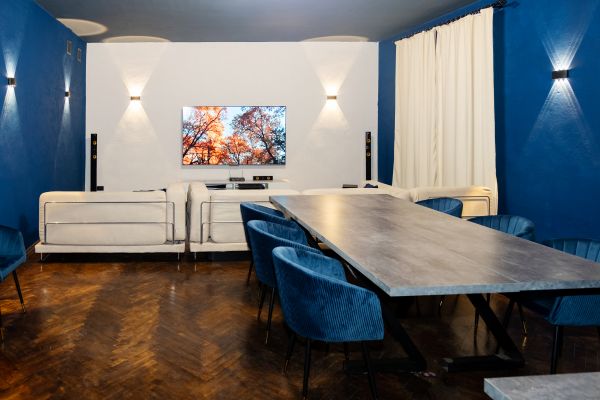 Перформанс Аренда - Лаунж Зона - Большой зал